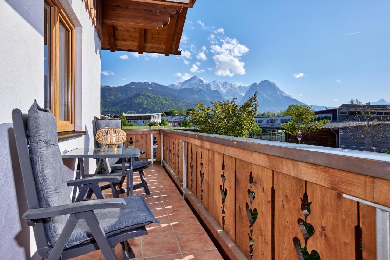 Ferienwohnung Wetterstein Garmisch-Partenkirchen Dış mekan fotoğraf